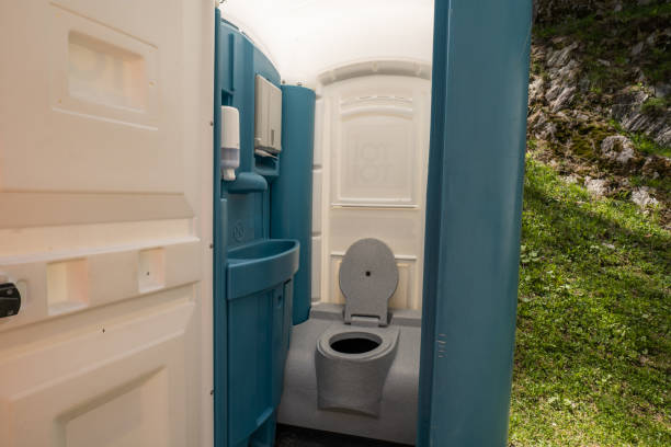 Best Affordable porta potty rental  in Rainbow Park, FL