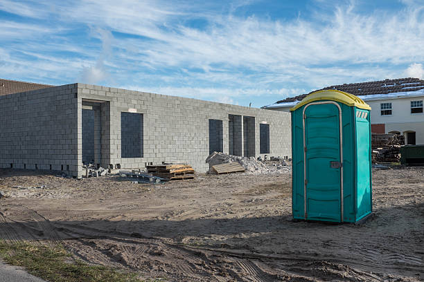 Best Portable restroom trailer rental  in Rainbow Park, FL